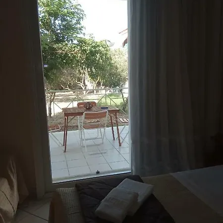 Filippos House Apartamento Lixúri